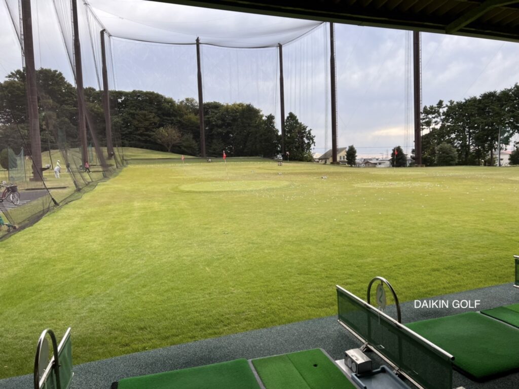香川グリーンゴルフの練習場