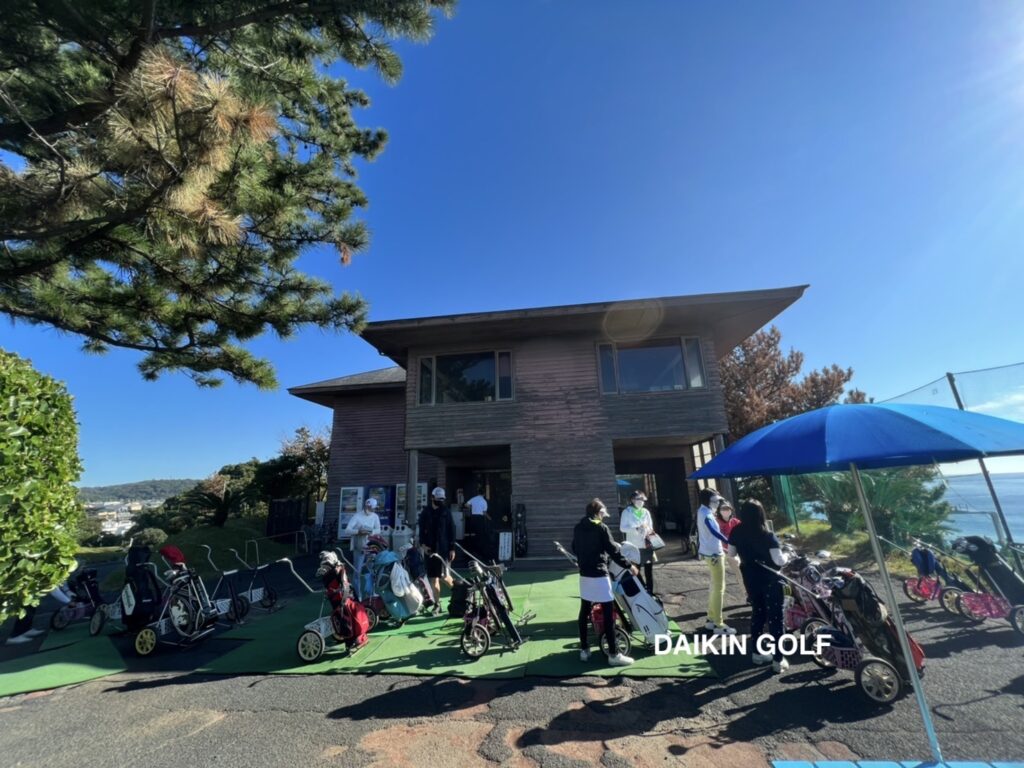 大磯ゴルフコースのクラブハウス