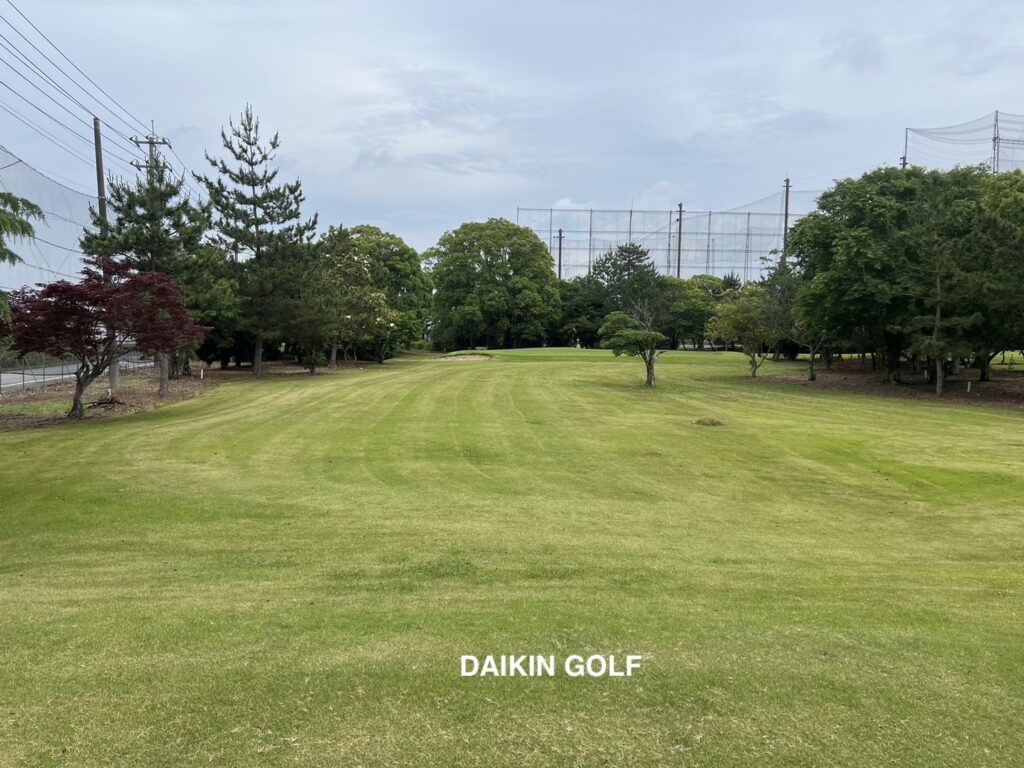 東洋ゴルフクラブのショートコース　NO.4